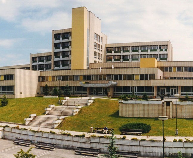 Replacement of Windows on Matej Bel University Campus Buildings